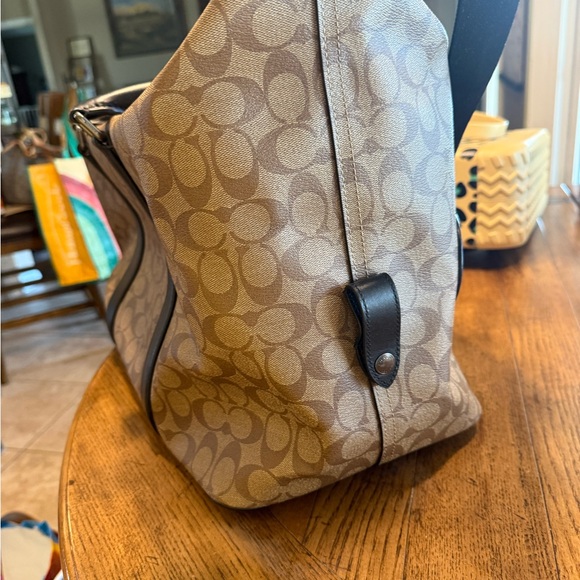 Coach Tan Duffel Bag with Patches- NEW - Picture 5 of 8